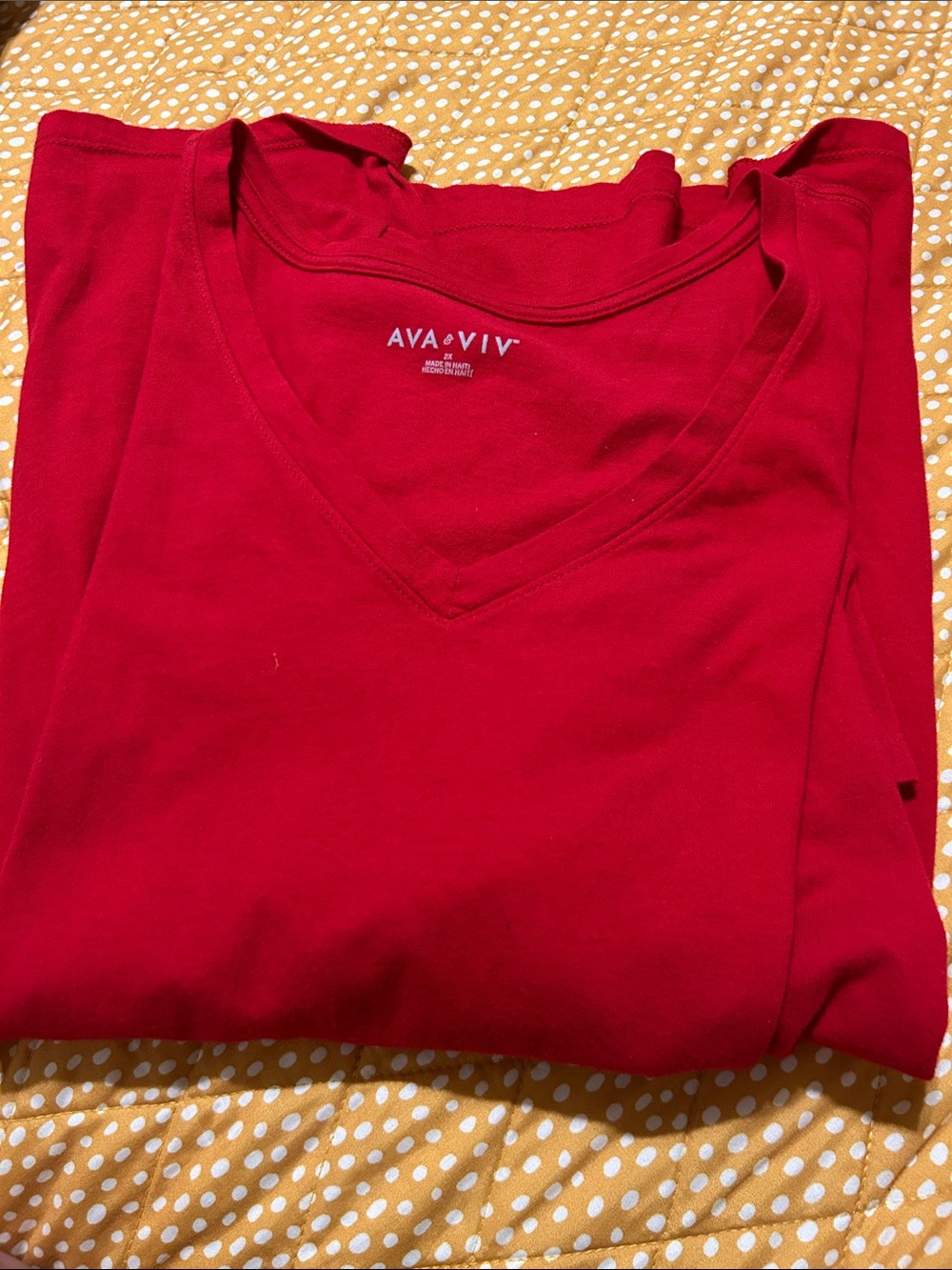 Ava & Viv Red V-Neck Short Sleeve Tee